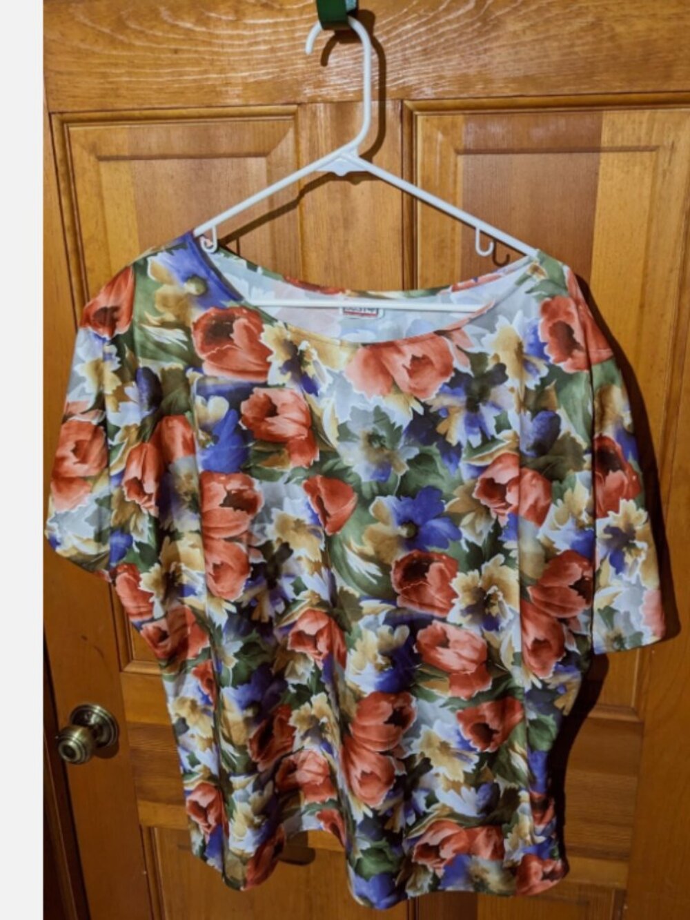 Vintage Y2K 2000s Just 4 INC Top Plus Size 3XL/4XL Women's Floral Faux Buttons
